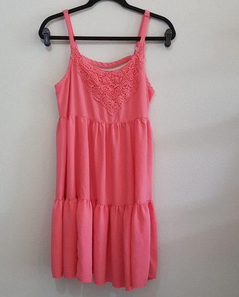 torrid Dresses & Skirts - Torrid Crochet Tiered Trapeze Dress